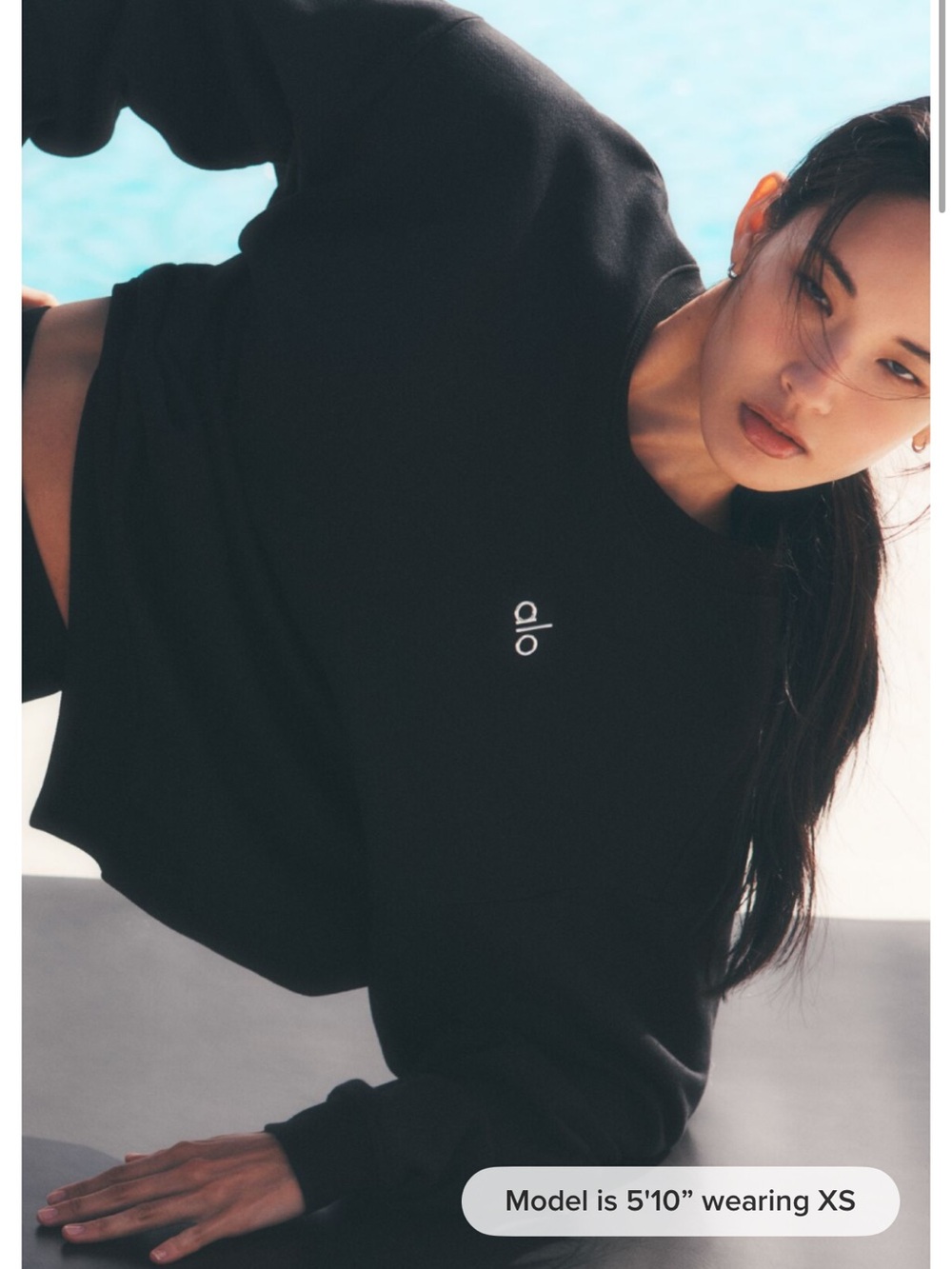 Alo Women’s Black accolade Crewneck Sweatshirt NWOT size XS